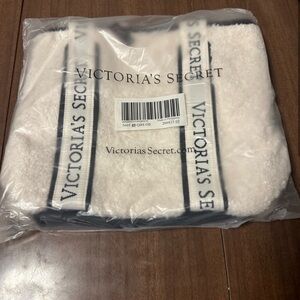 Victoria’s Secret tote bag